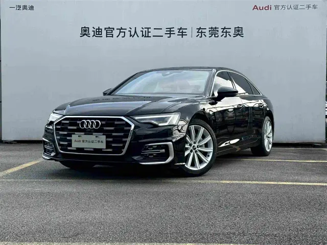 Фотография автомобиля — Audi A6L