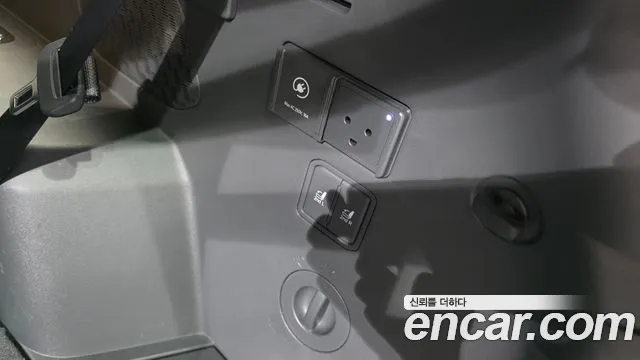 Kia EV9 Long Range 4WD — Фото автомобиля 8
