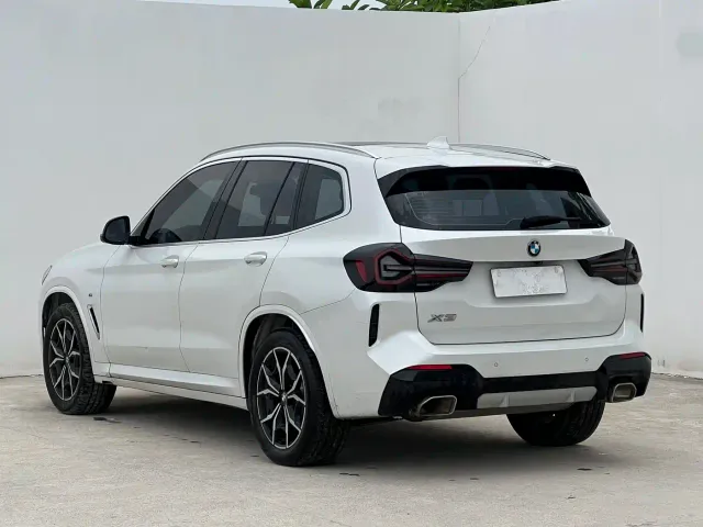 BMW X3 — Фото автомобиля 12