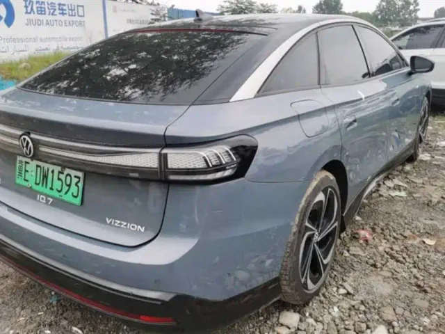 Volkswagen ID.7 Vizzion — Фото автомобиля 4