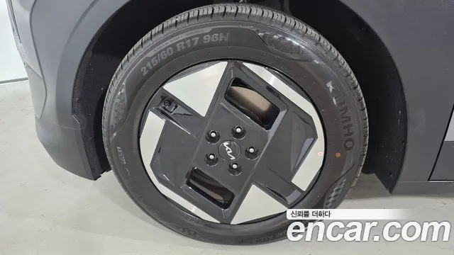 Kia EV3 — Фото автомобиля 5