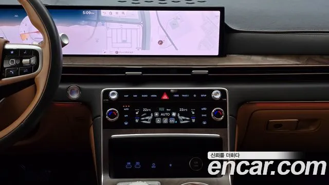 Genesis GV80 — Фото автомобиля 20