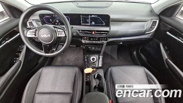 Kia Seltos New — Фото автомобиля 10