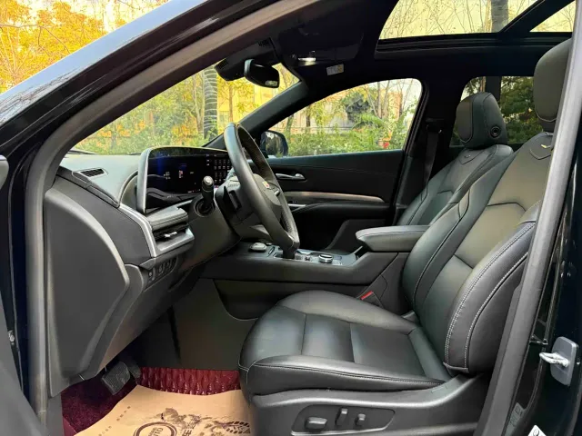 Cadillac XT4 — Фото автомобиля 7