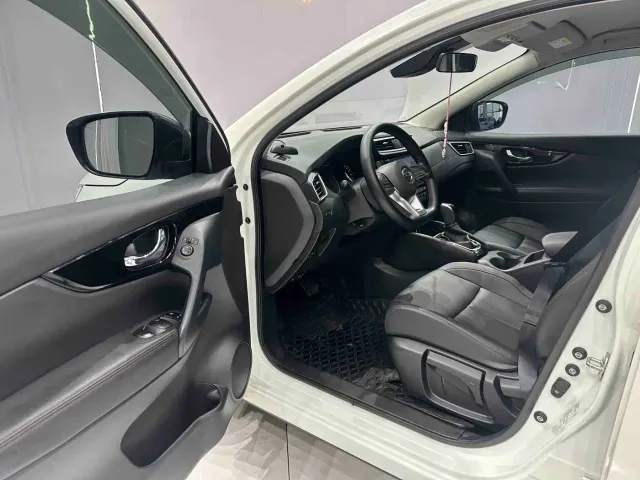 Nissan Qashqai — Фото автомобиля 11