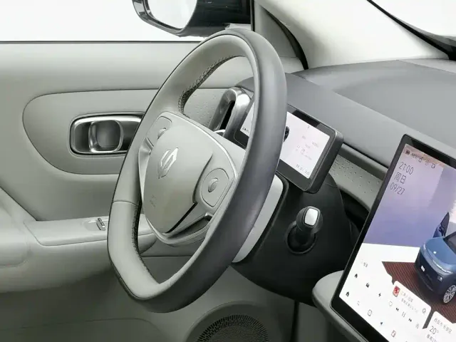 Leapmotor B10 — Фото автомобиля 22