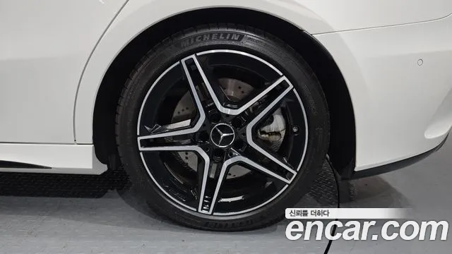 Mercedes-Benz A-Class W177 — Фото автомобиля 6