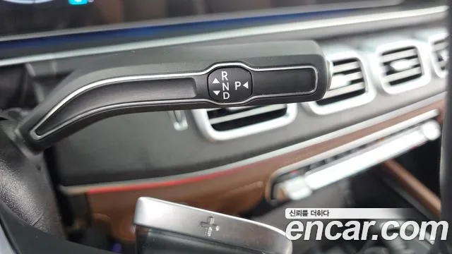 Mercedes-Benz GLE-Class — Фото автомобиля 9