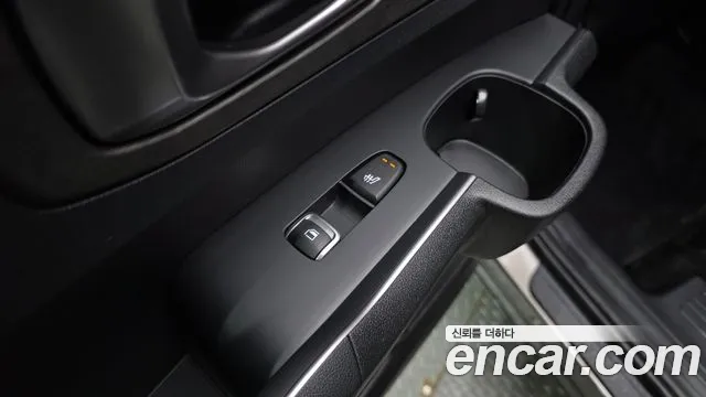 Kia Sorento Новый Sorento 4 поколение Бензин 2.5T 4WD — Фото автомобиля 19