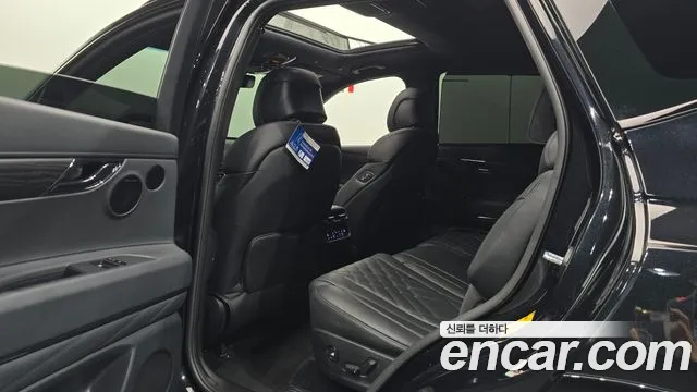 Genesis GV80 — Фото автомобиля 17