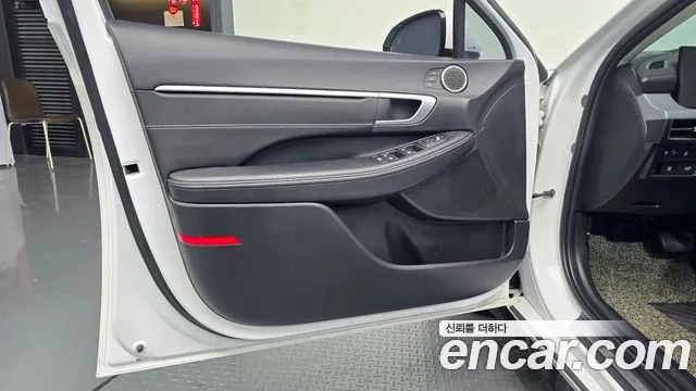Hyundai Sonata — Фото автомобиля 13