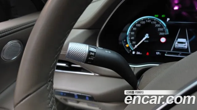 Genesis GV80 — Фото автомобиля 30