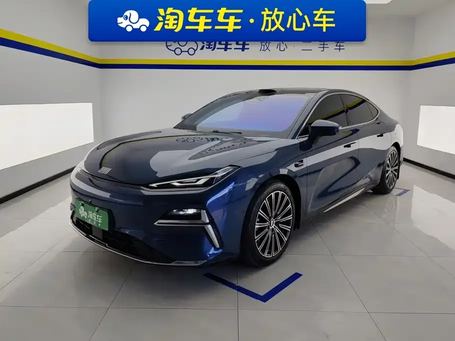 Фотография автомобиля — Geely Galaxy Galaxy Xingyao 8