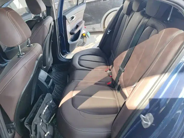 BMW 1 Series — Фото автомобиля 16