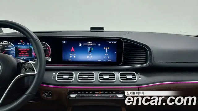 Mercedes-Benz GLE-Class — Фото автомобиля 16