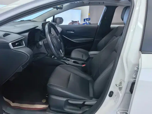 Toyota Corolla — Фото автомобиля 9