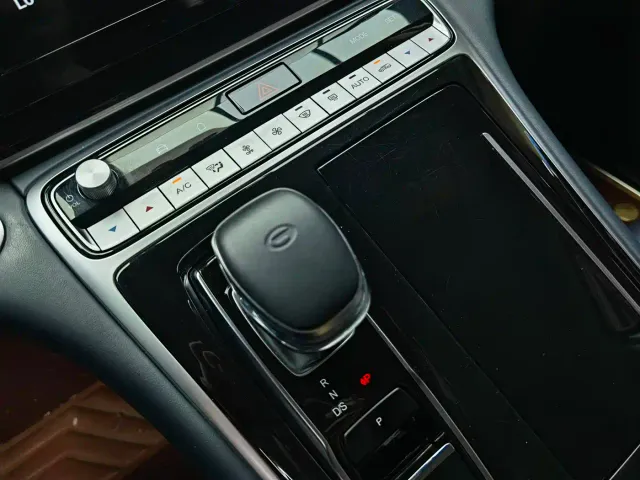 GAC Trumpchi M8 — Фото автомобиля 13