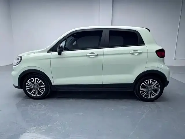 Leapmotor T03 — Фото автомобиля 15