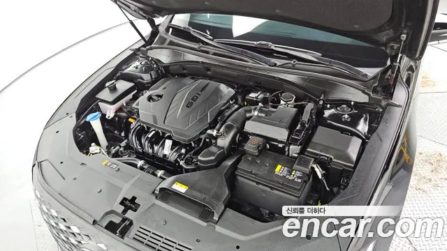 Hyundai Grandeur Grandeur (New) — Фото автомобиля 9