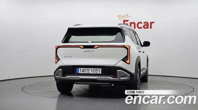 Kia Seltos 2nd Gen — Фото автомобиля 4