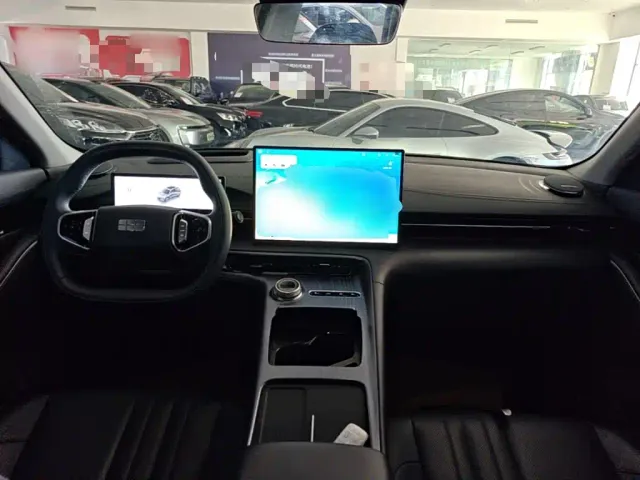 Geely Galaxy E5 — Фото автомобиля 9