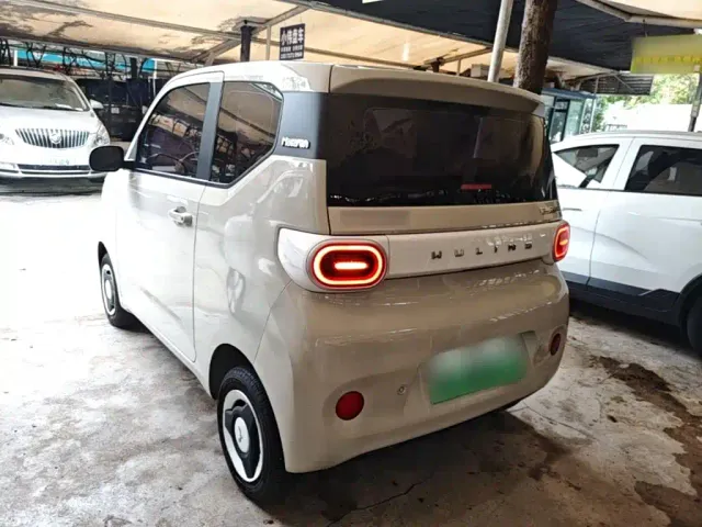Wuling Hongguang Mini EV — Фото автомобиля 4