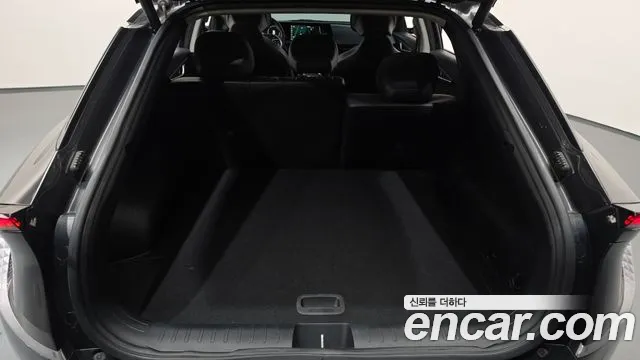 Kia EV6 — Фото автомобиля 25