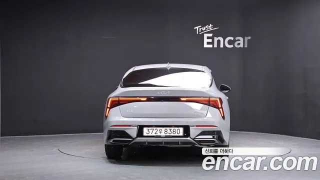 Kia K5 Новый K5 3 поколение 2.0 LPi(Для проката) — Фото автомобиля 4