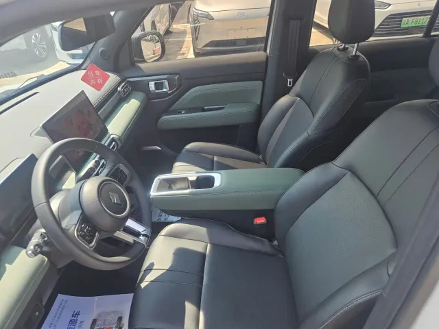 Baojun Yep Plus — Фото автомобиля 15