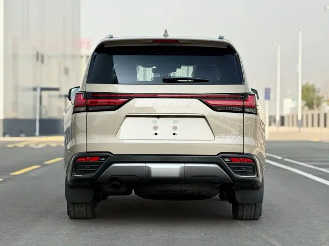 Lexus LX — Фото автомобиля 4