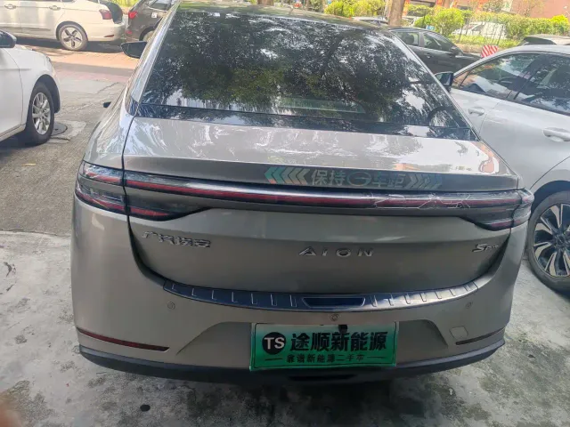 GAC Aion S Plus — Фото автомобиля 14