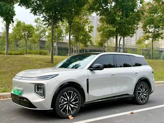 Фотография автомобиля — Changan Qiyuan Q07