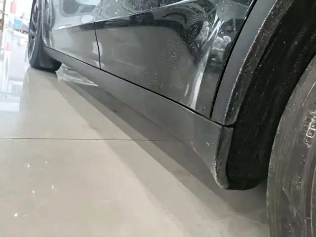 Tesla Model Y — Фото автомобиля 21