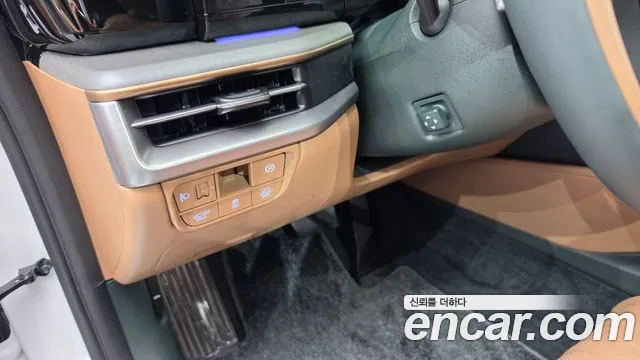 Hyundai Grandeur GN7 — Фото автомобиля 17