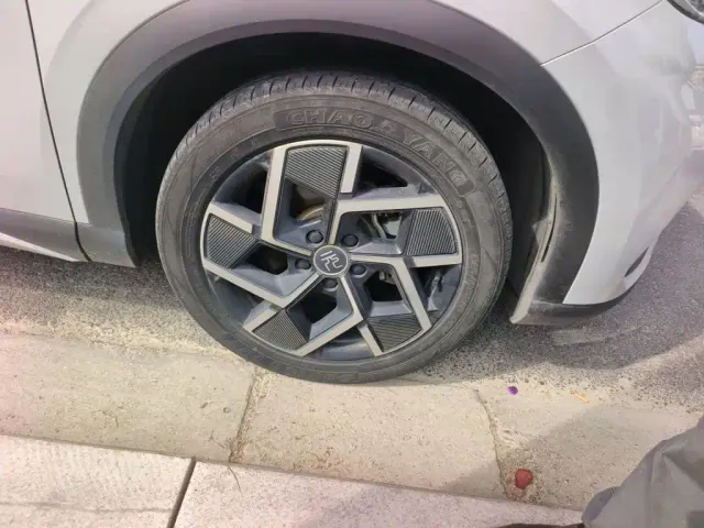BYD Yuan PLUS — Фото автомобиля 8