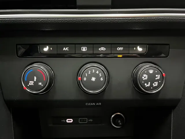 Volkswagen Tiguan L — Фото автомобиля 13