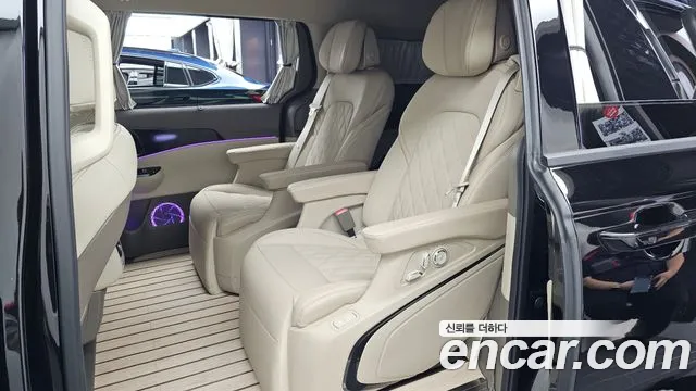 Kia Carnival 4th Gen — Фото автомобиля 16