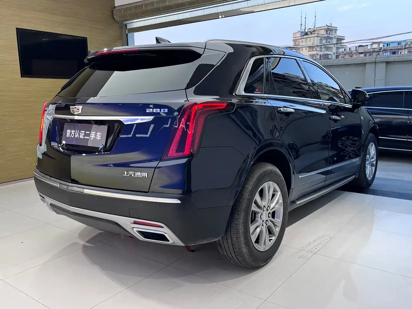 Cadillac Cadillac XT5 2022 2.0T 2WD Luxury — Фото автомобиля 6