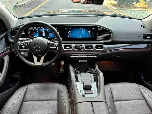 Mercedes-Benz GLS-Class — Фото автомобиля 8