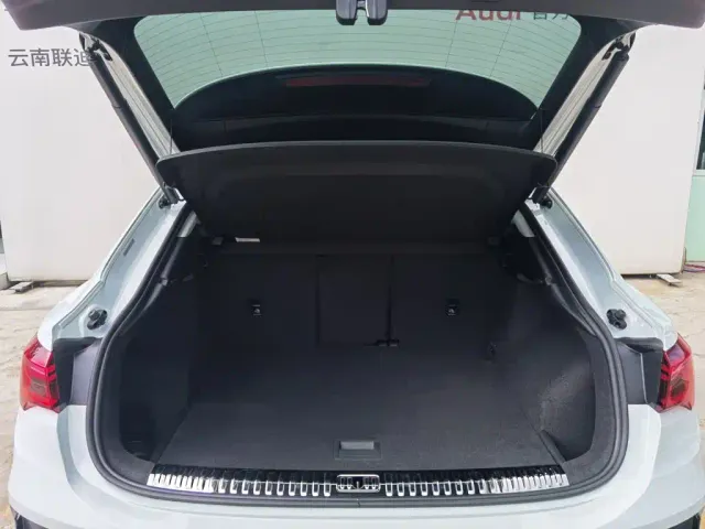 Audi Q3 Sportback — Фото автомобиля 10