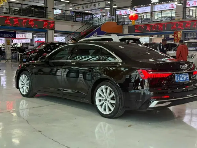 Audi Audi A6L 2023 Facelift 45 TFSI Premium Dynamic — Фото автомобиля 7