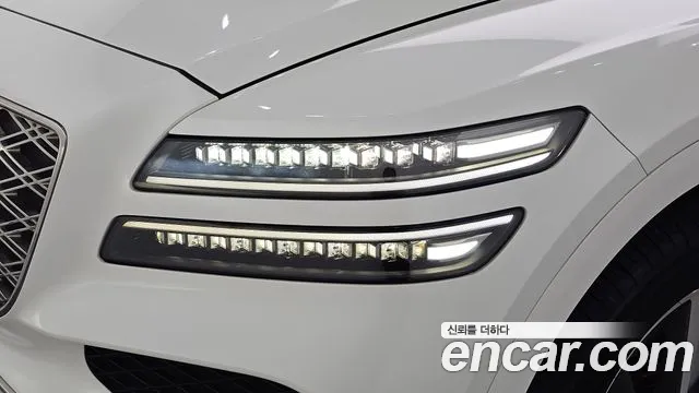 Genesis GV80 — Фото автомобиля 7