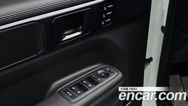 Hyundai Santa Fe MX5 — Фото автомобиля 23