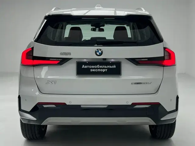 BMW X1 — Фото автомобиля 7