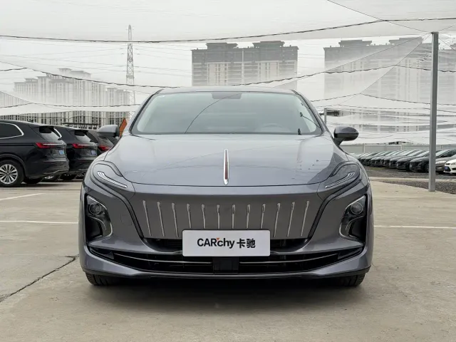 Hongqi E-QM5 — Фото автомобиля 2