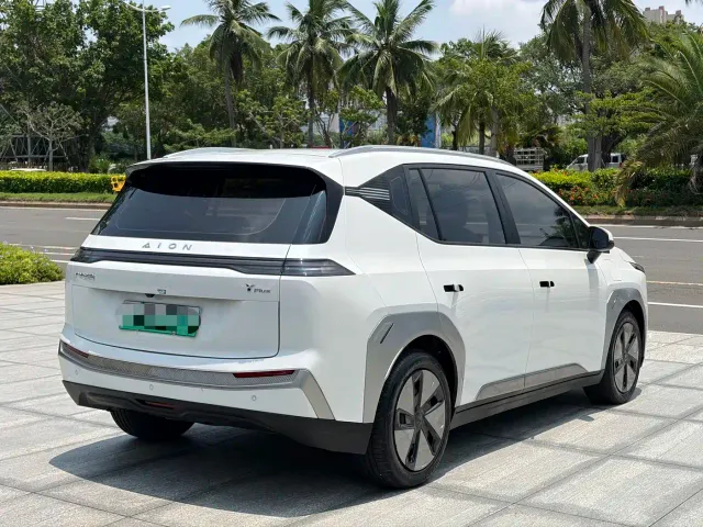 GAC Aion Y — Фото автомобиля 8