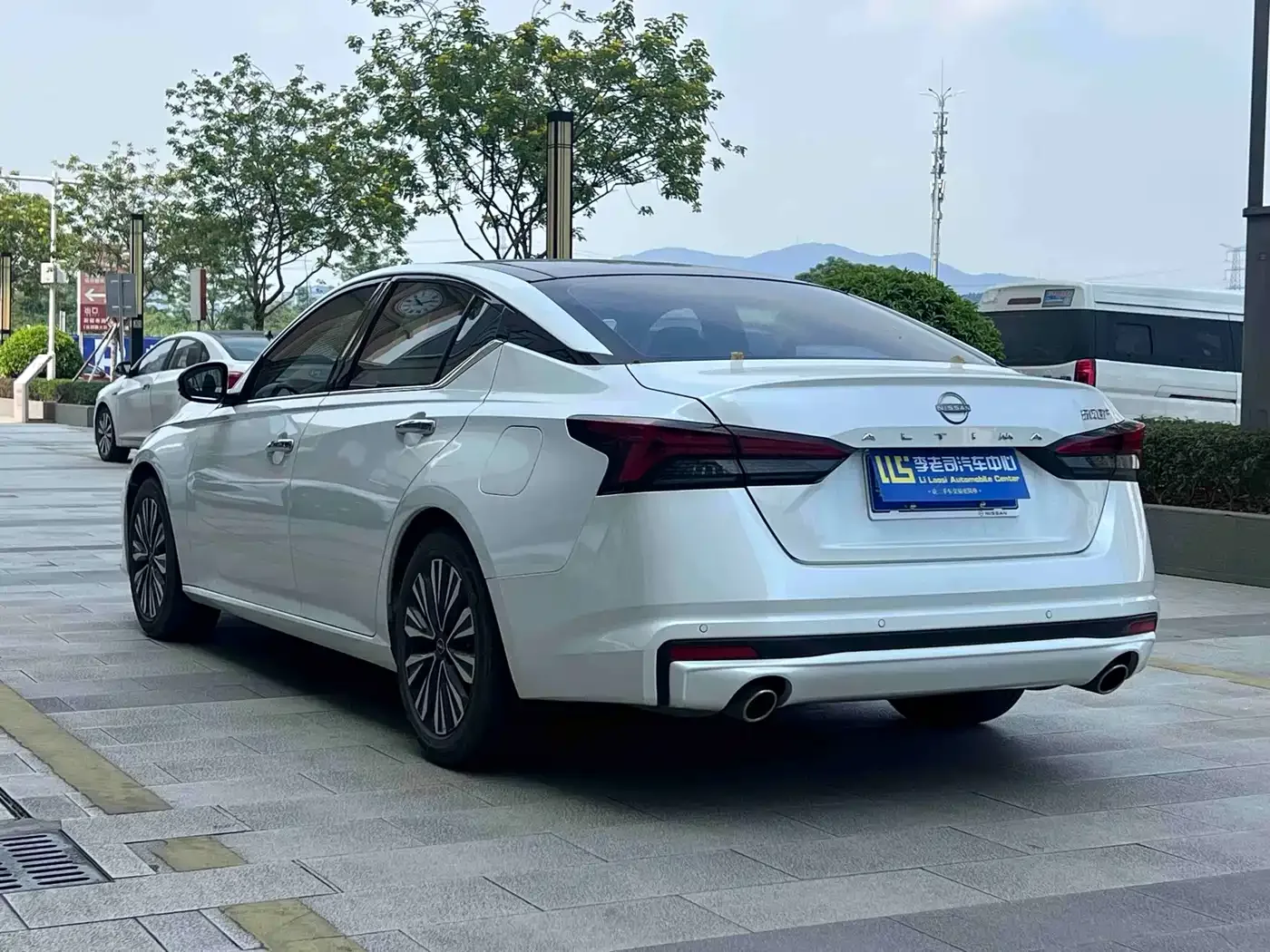 Nissan Teana 2022 2.0L XL-TLS Comfort Edition — Фото автомобиля 5