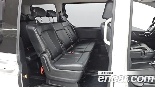 Hyundai Staria — Фото автомобиля 11