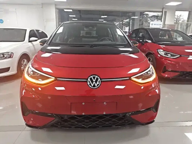Volkswagen ID.3 — Фото автомобиля 2
