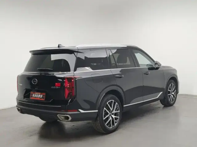 GAC Trumpchi GS8 — Фото автомобиля 2